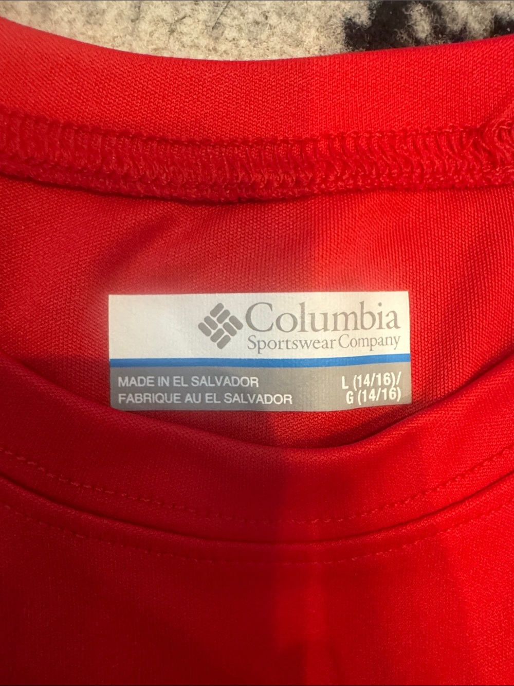 Columbia Youth Rash Guard Size (14/16)    2 shirts total (red & mint green). - Picture 4 of 9